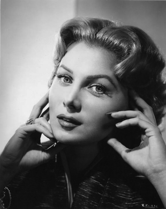 rhonda_fleming_c04