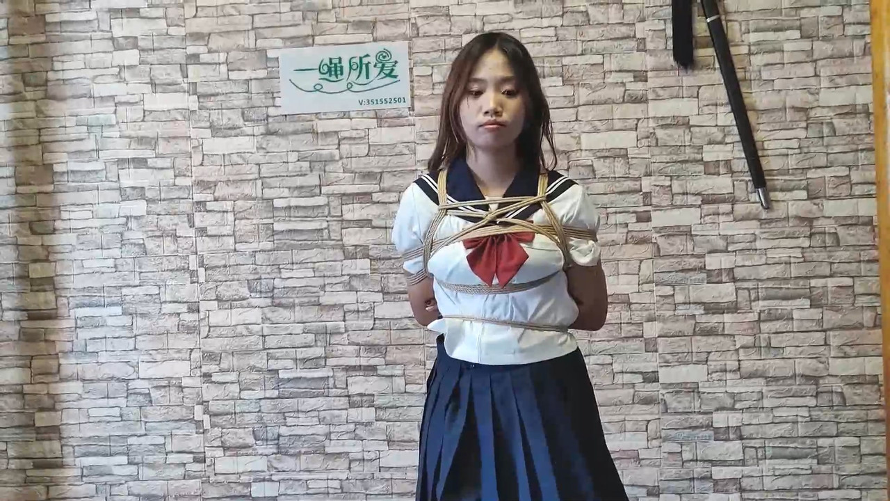 一绳所爱 大学生妮妮日式驷马及访谈.mp4_20231118_185222.754