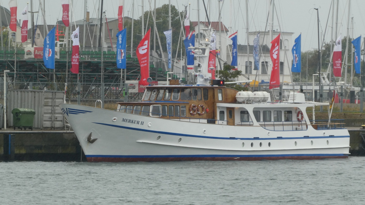 P1210658 (1940x1090)