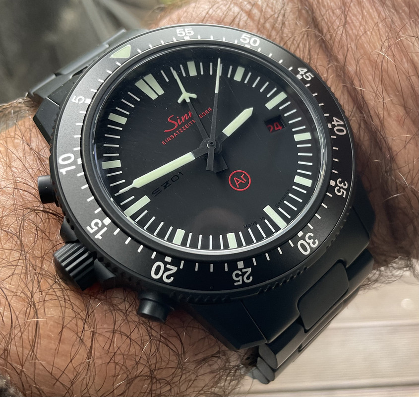 859D4960-47FF-4A24-9EC1-25633DF54D31