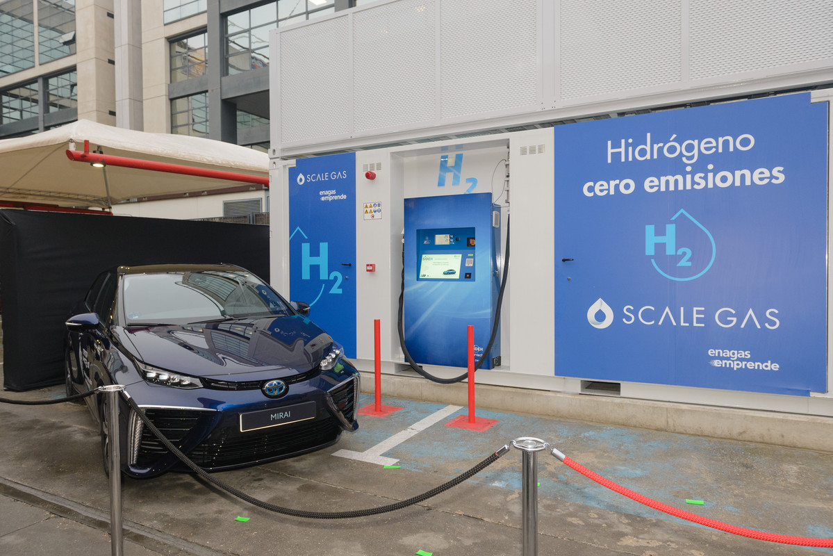 inauguracioacutenhrsmadrid-toyotamirai2