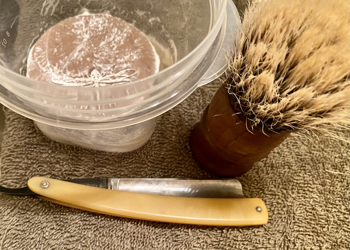 6B9A2CC7-2CC5-46A2-A772-429565724169