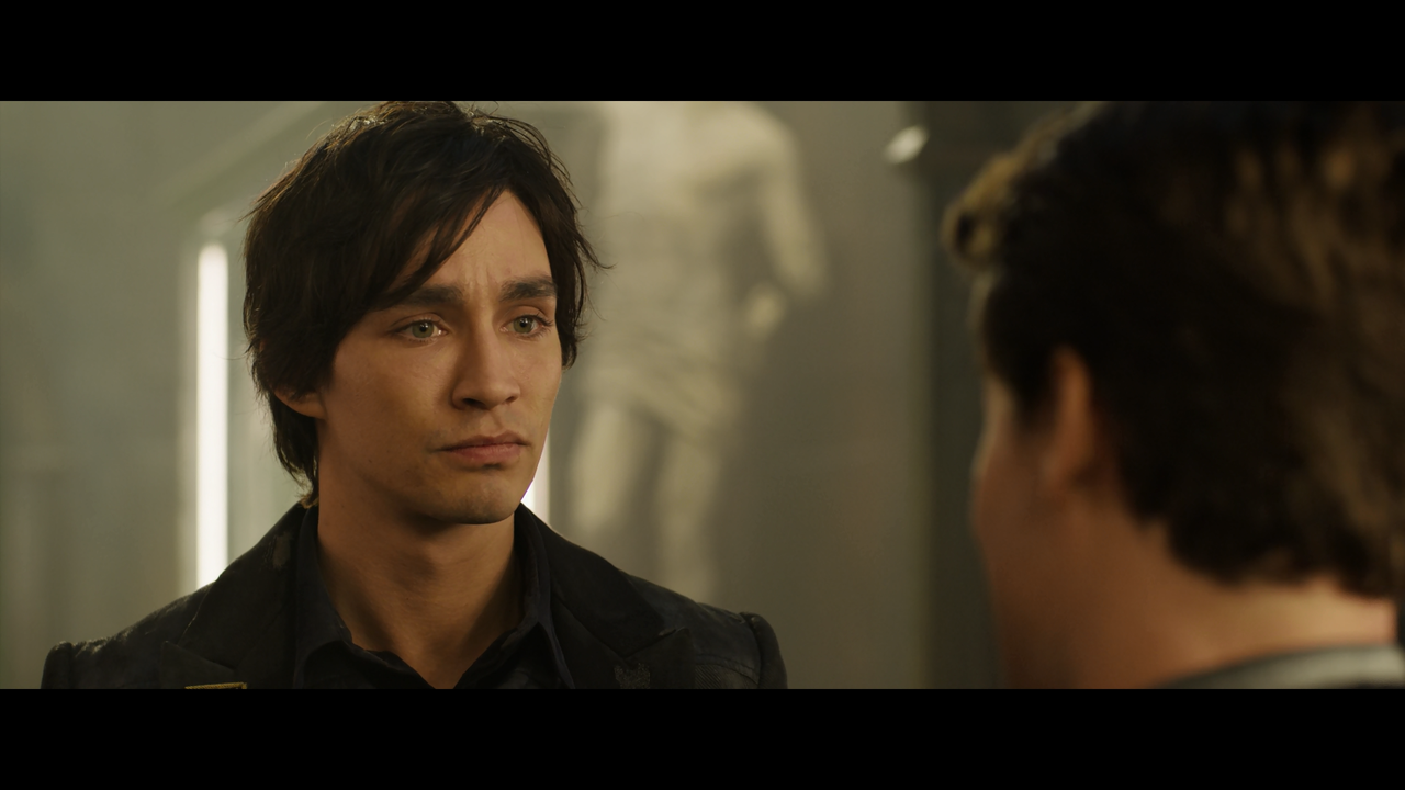 Mortal Engines 2018 1080p BDrip x265 TrueHD Atmos 7.1 D0ct0rLew[