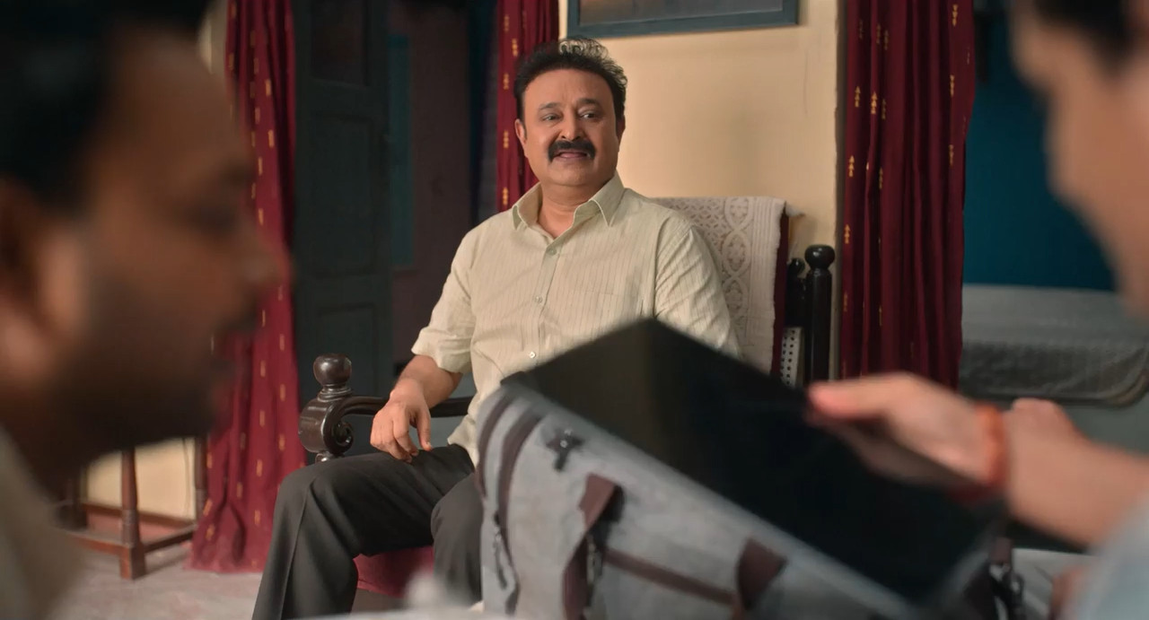 Gullak 2026 WebRip Season 5 [Hindi + Tamil + Telugu + Malayalam + Kannada] 480p 720p ESub Screenshot