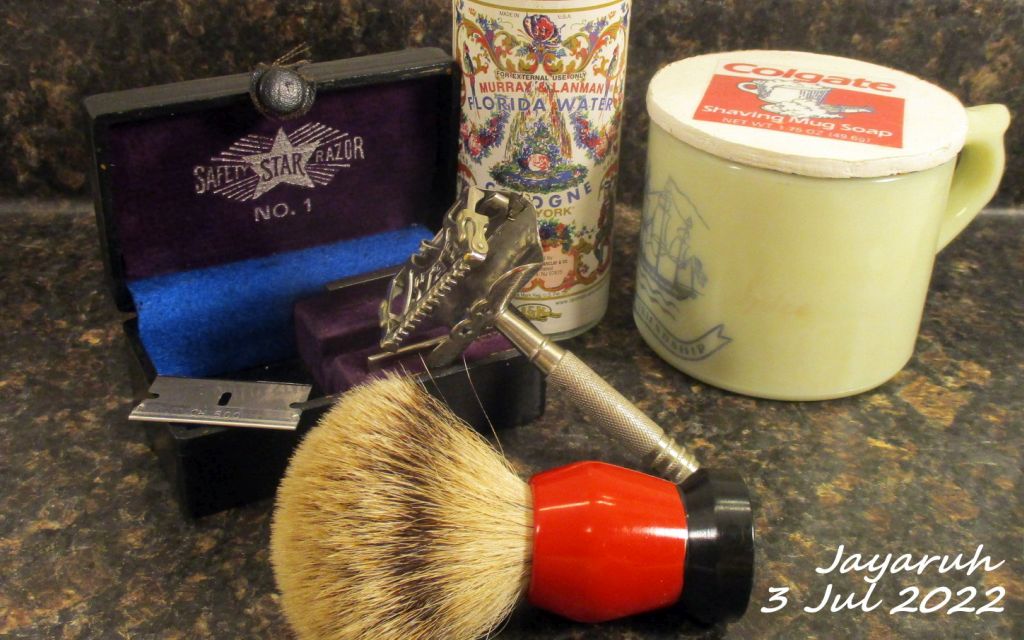 [Image: sos220703.jpg]