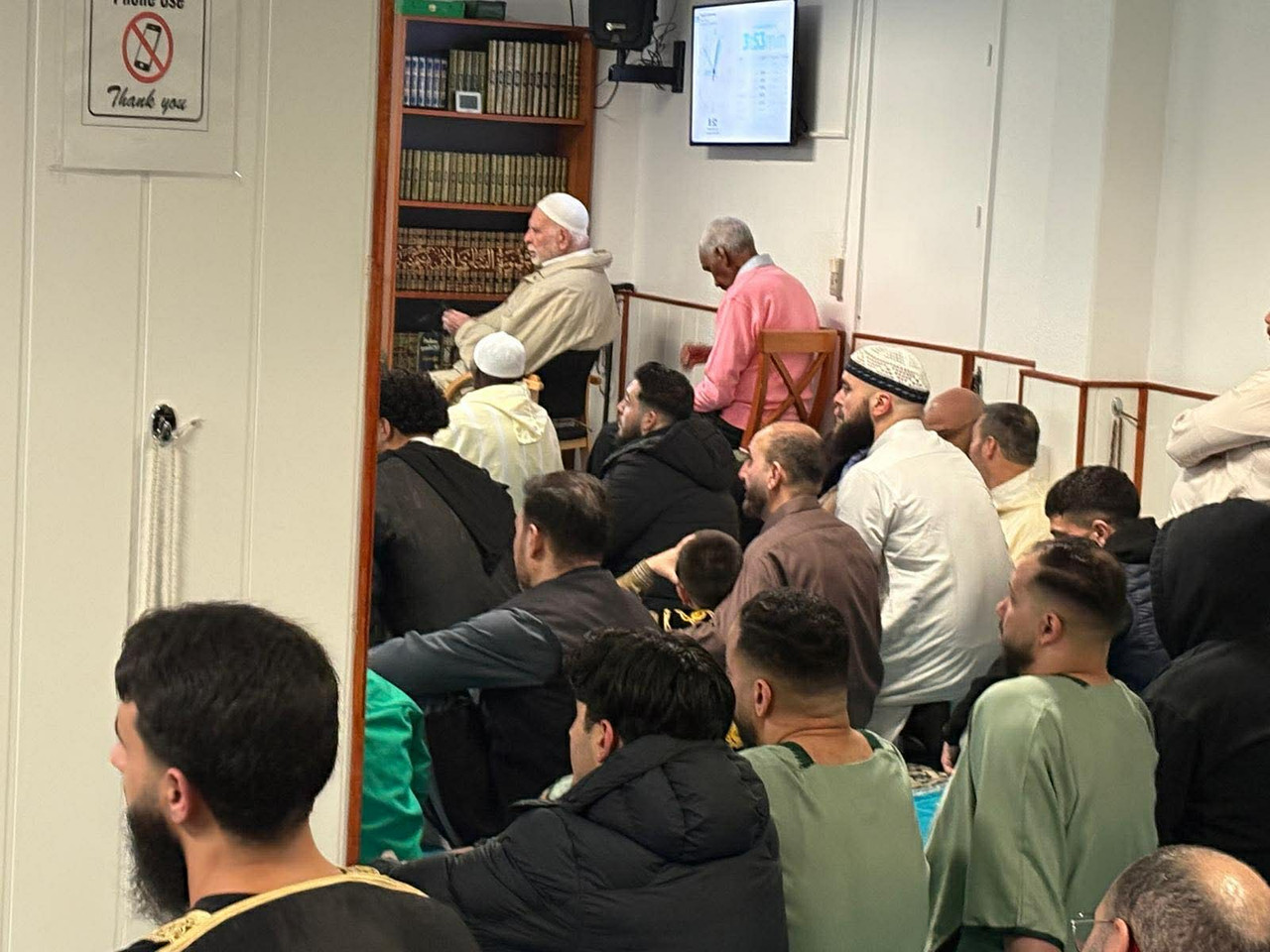 received-1460279615841300