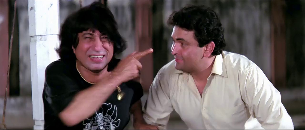 Bol-Radha-Bol-1992-WEBRip-English-720p-x264-AVC-AAC-2-0-mp4-0004