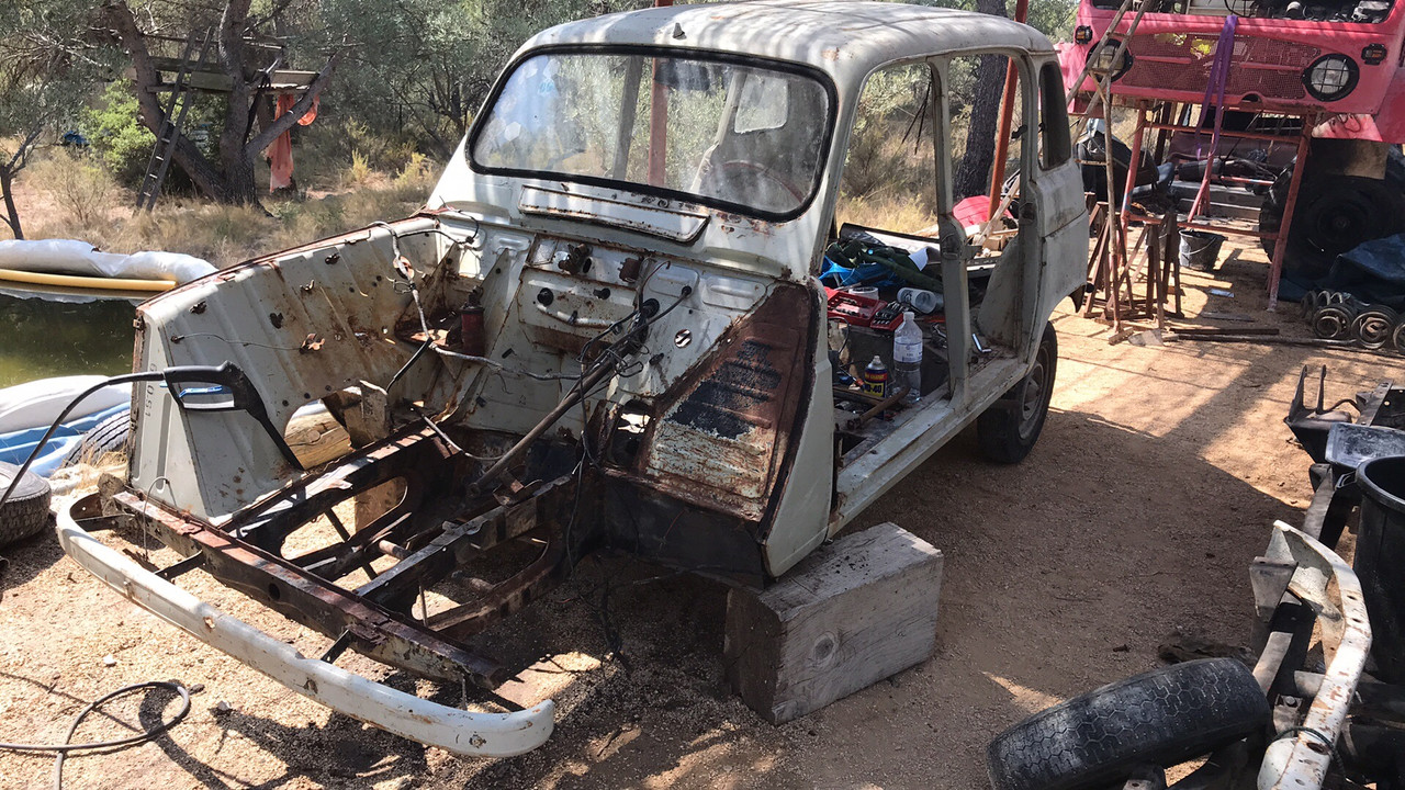 47E280DA-6FE0-429E-A325-2E1E1A78B3DB