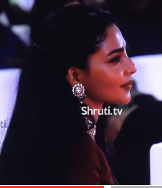 FE6-BE88-F-702-A-4485-A70-D-0-EDD612-F30