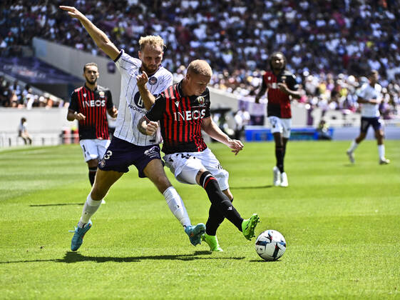 Ludogorets vs Nice, 03h00 ngày 30/01