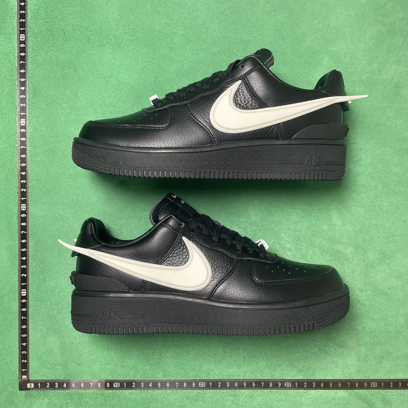 Nike x Supreme Air Force 1