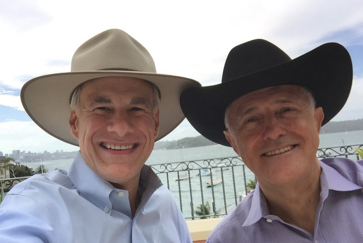 This picture was tweeted by Governor Texas Greg Abbott with Australian Prime minister Turnbull.