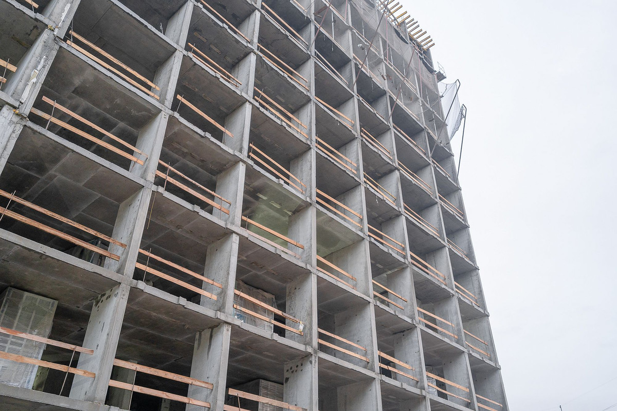 zl923835f003p7a5azngodp0tg4m4x3e (1)