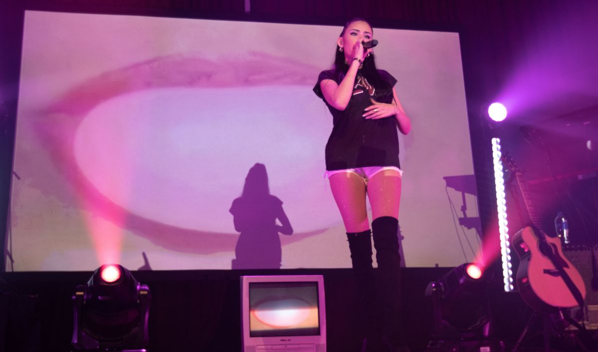 madison-beer-performs-at-house-of-blues-in-san-diego-04-27-2018-