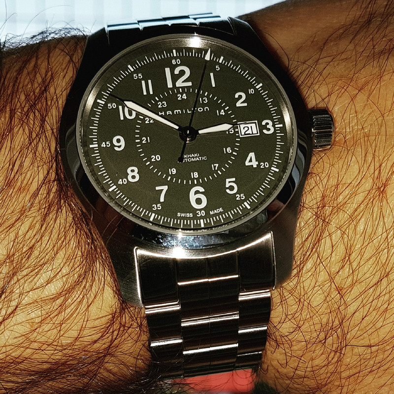 Hamilton Khaki Field Auto 42mm 100M Green Dial Cal. H10 Ref. H70605163 (2)