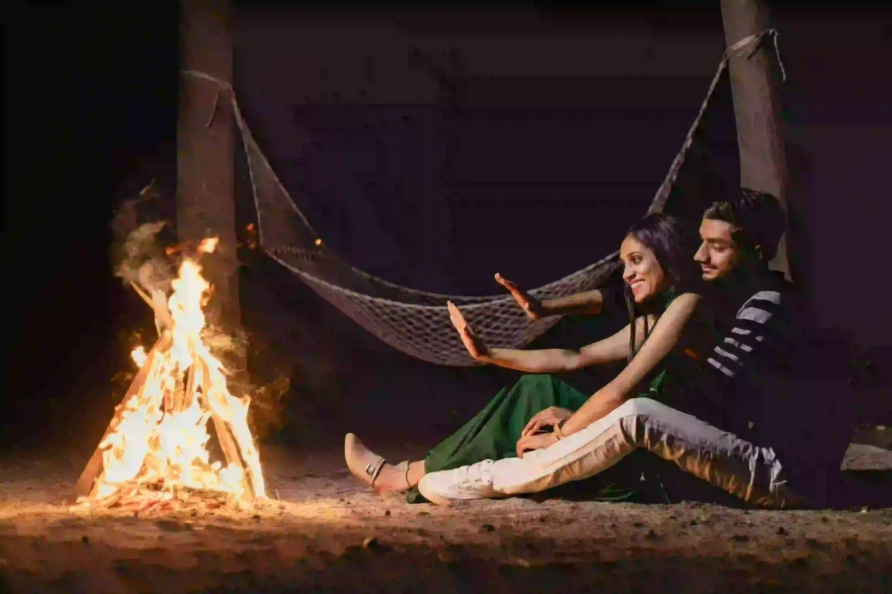 Couple Bonfire