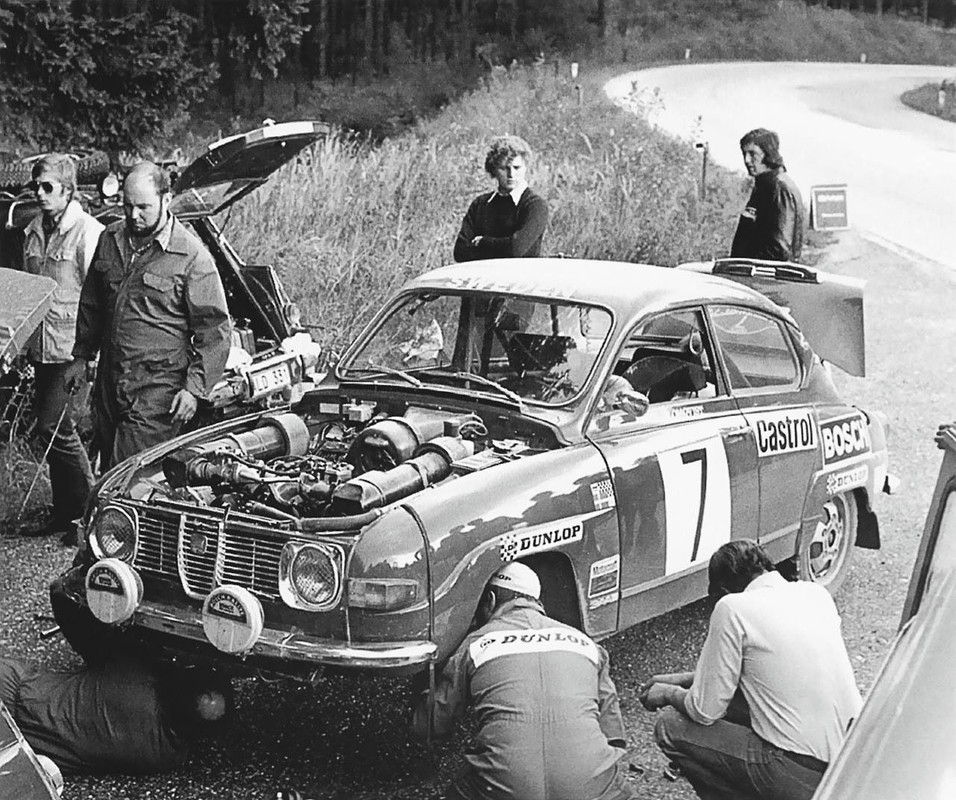 4bf1113452c8894f22581e3e1aeb8778