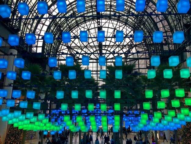 Использование мобильных приложений для навигации по мероприятию