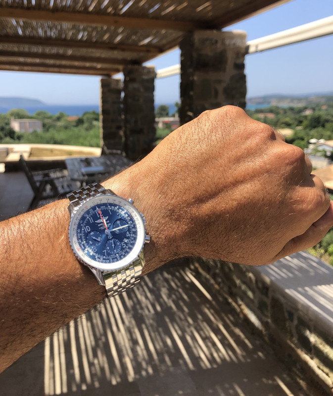 A6677BE9-440A-42FE-A9FB-B7D363D12E1F