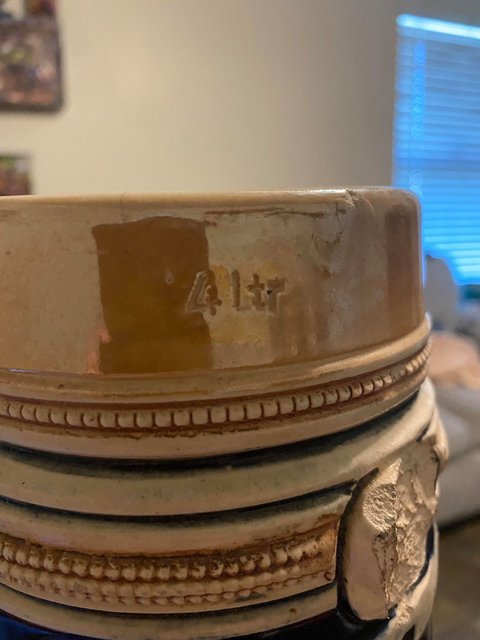 4 LTR mark