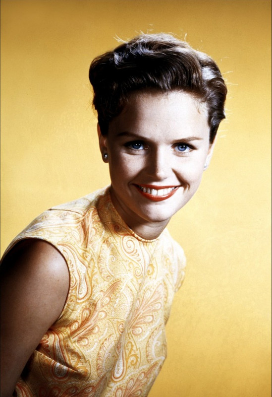 Lee_Remick_b62