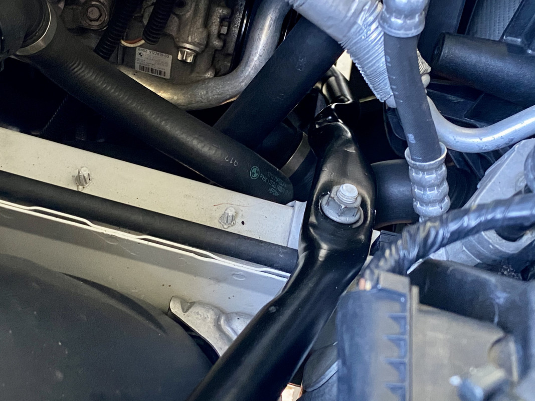 416B7AA0-0584-4FC1-AF36-2B4FAB10BD31