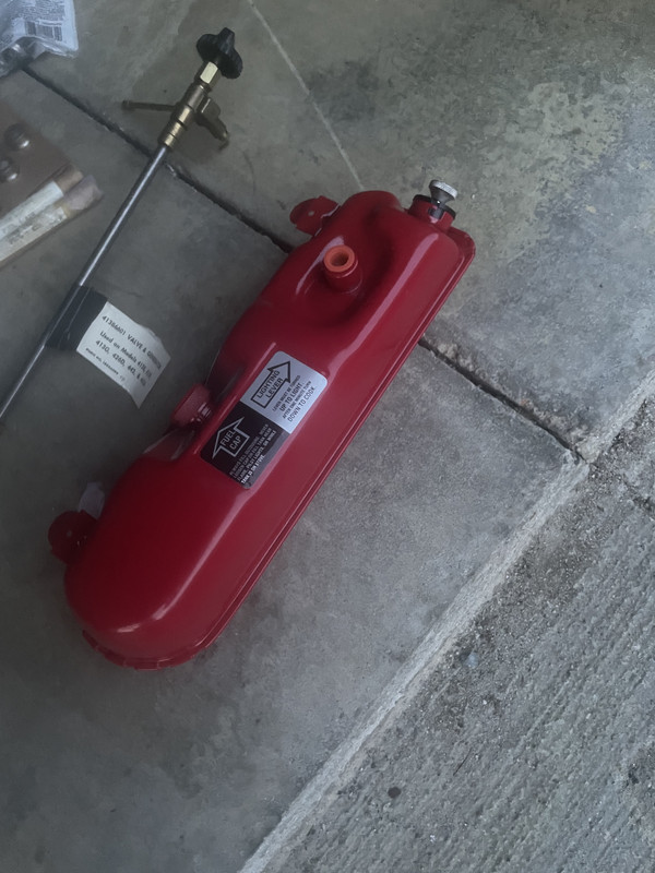 58D7747E-4CB4-405F-BAB1-CDF360B77EC7