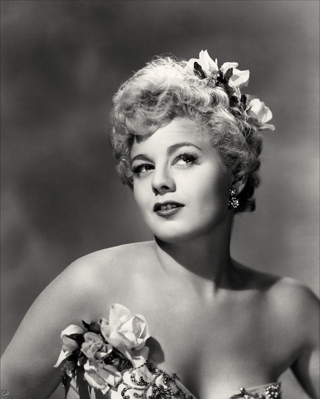 shelley_winters_a34