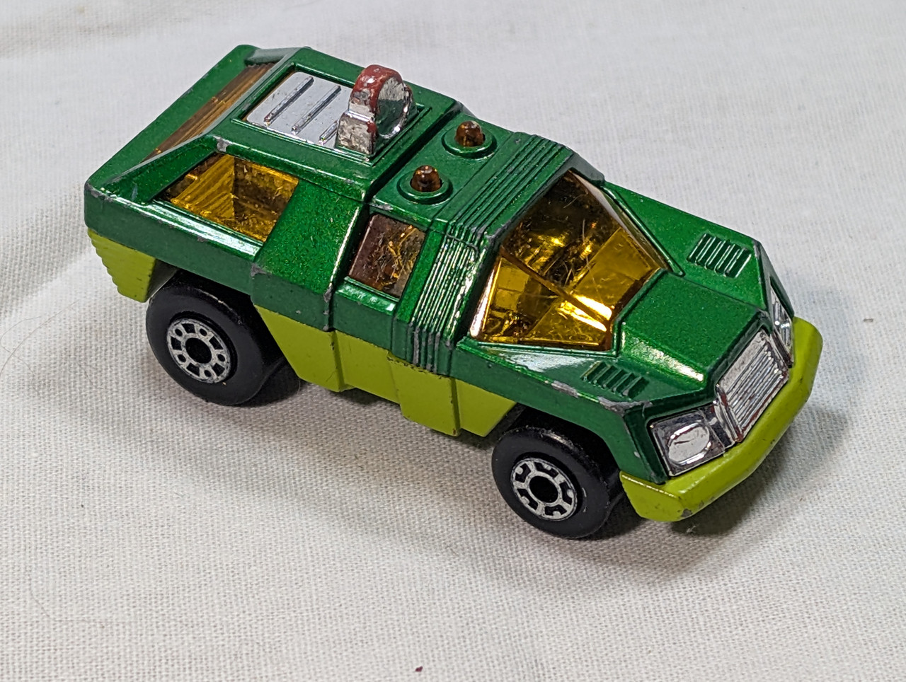 PXL 20251125 005411101