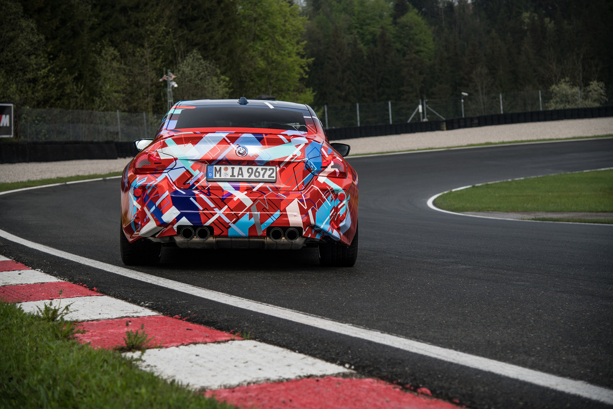 P90468035_highRes_the-all-new-bmw-m2-u