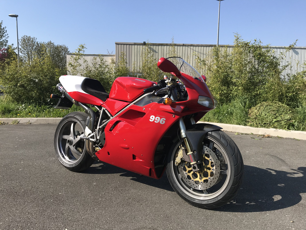 37525B4B-F0DE-4603-B40B-C2CE15D039AF