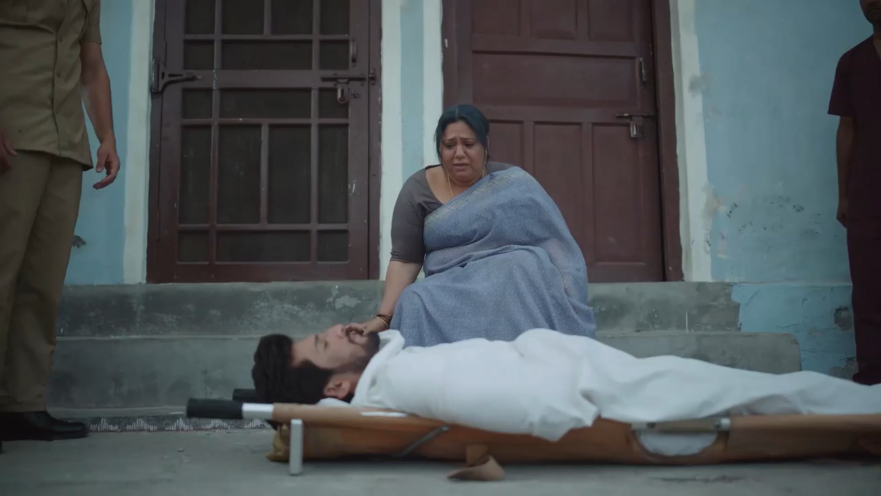 Griha Laxmi (2025) Season 1 [Hindi] WebRip 480p, 720p ESub - Complete Screenshot
