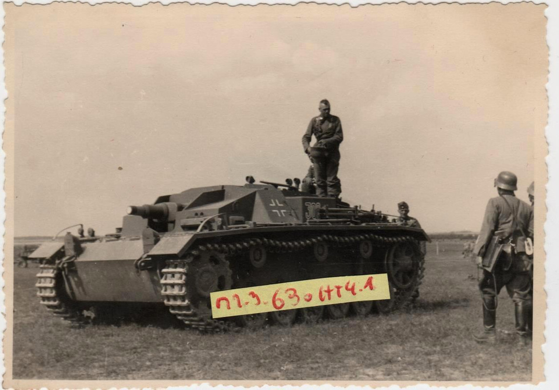 Photo Sturmgeschütz StuG III Model B 300 7,5cm K
