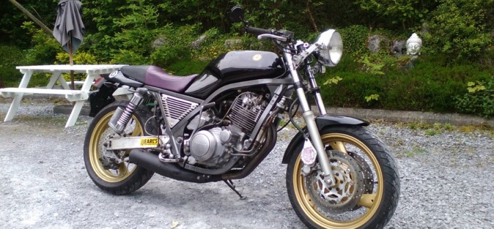 Yamaha SRX 600 Cafe Racer