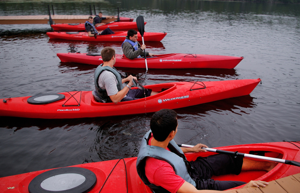 redkayaks.jpg