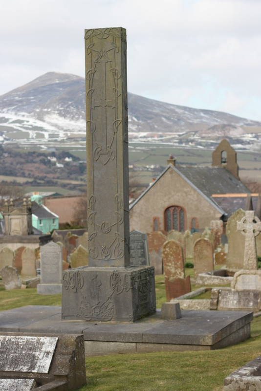 Hall-Caine-s-grave-Maughold-Isle-of-Man