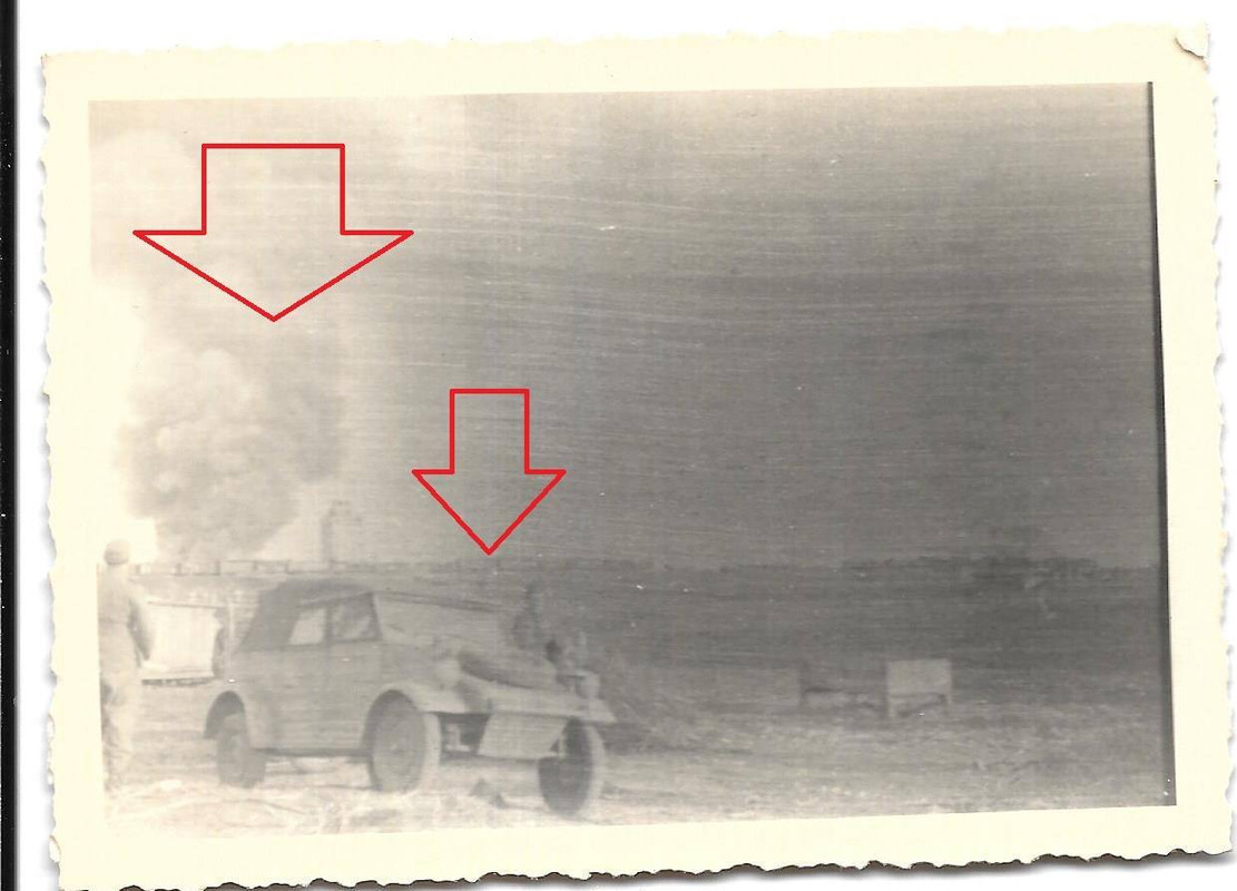 Foto 1944 Rückzug Schlacht am Don Kübelwagen Beschuss
