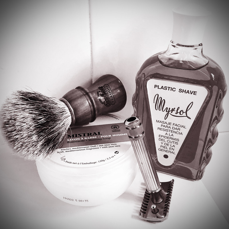 C2398298-FDFA-4D0E-84C9-7D245E157C9E