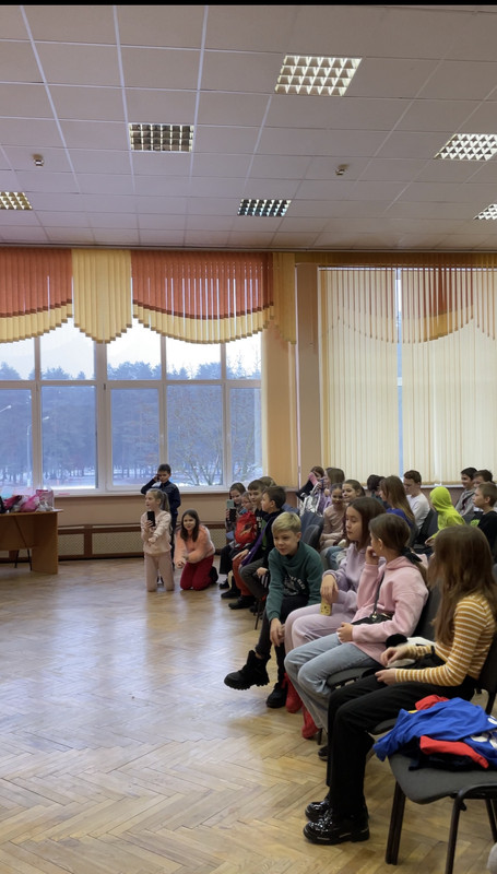 9F3E034B-8CE3-4C86-9571-449D41DCE6A2