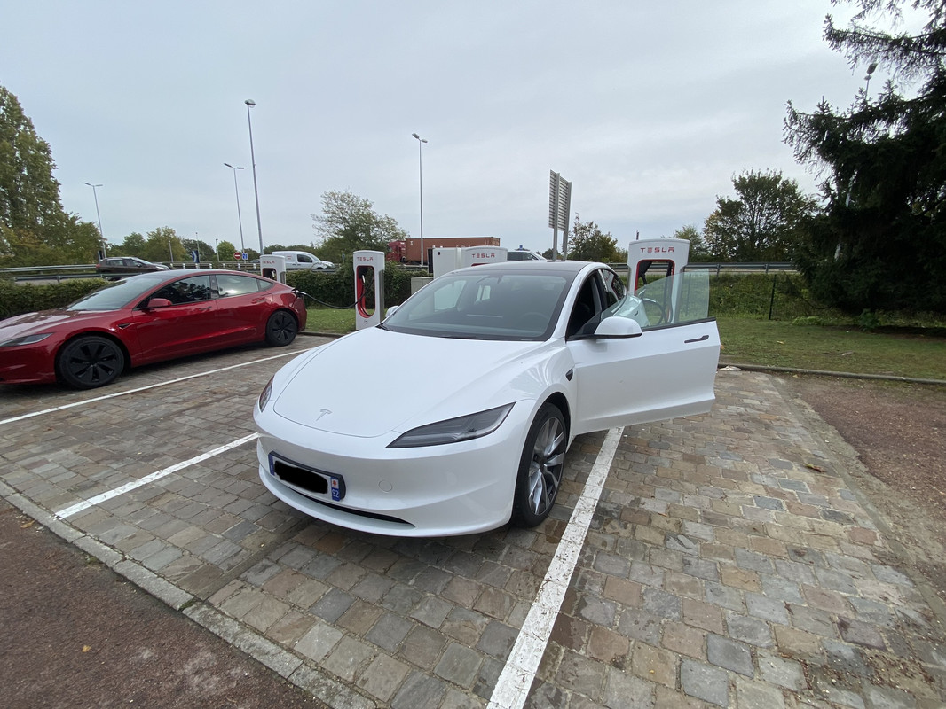 81CBCFAE-FAA6-483A-B95F-7B4429AEE126