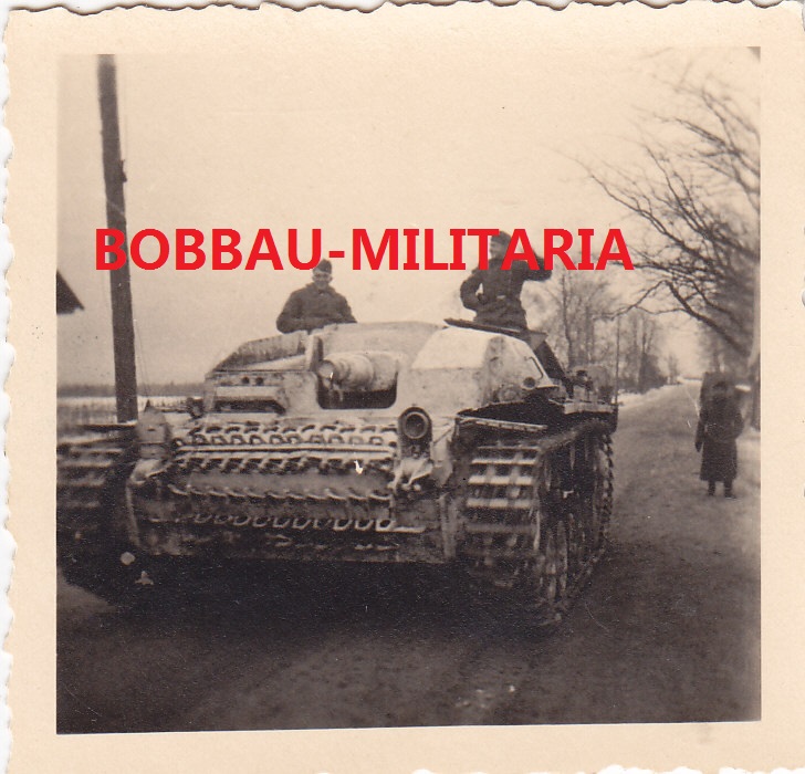 Sturmgeschütz STUG III weiß gekalkt in weißer Wi
