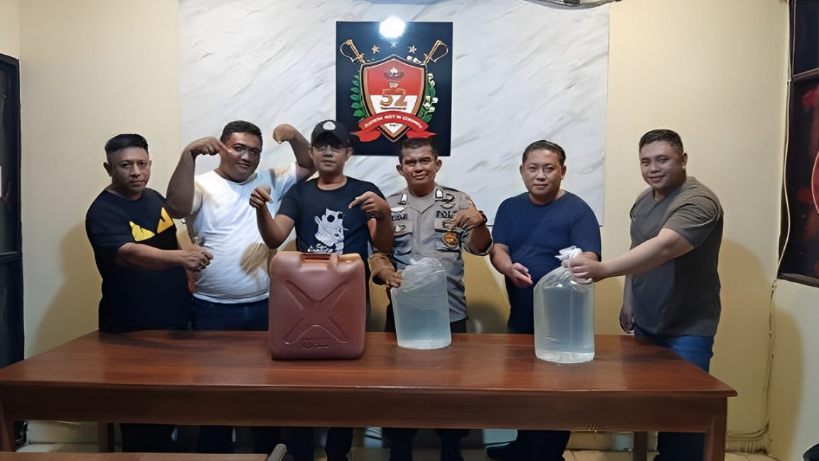 Penyelundupan Cap Tikus Digagalkan, Polisi Bongkar Modus Cerdik di Manado