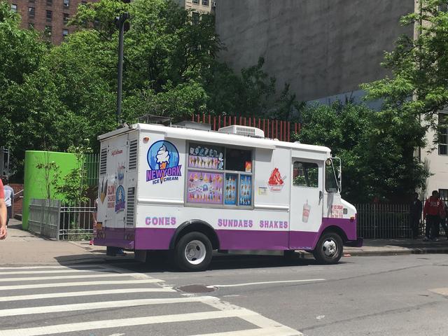 8C4AFFEE-85D6-4A5A-8B8F-AA8F513D8D4A