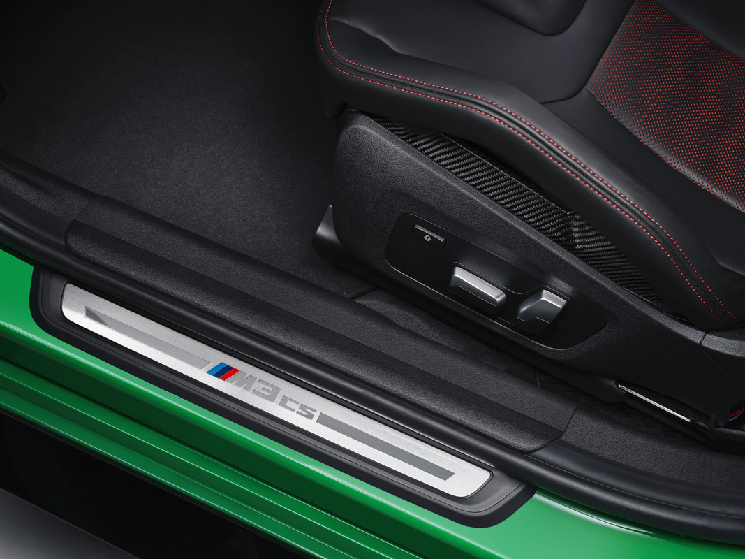 P90492784_highRes_the-all-new-bmw-m3-c