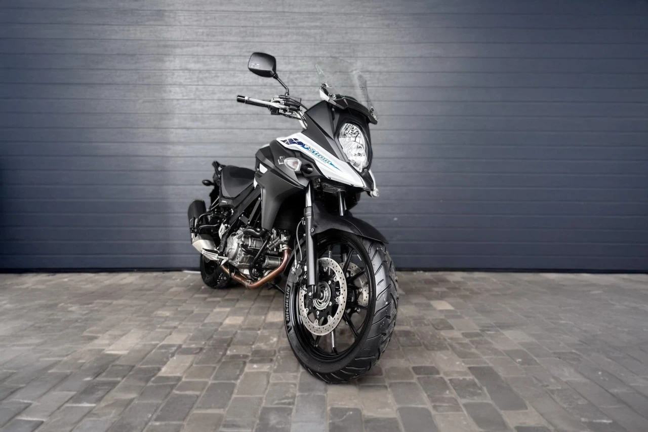 Suzuki V-Strom 650 tyre fitment context