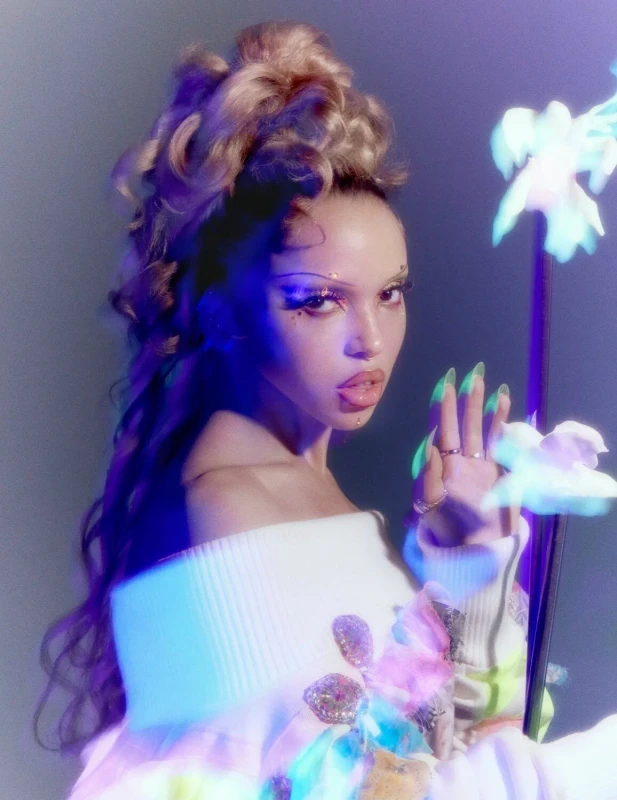 The Face Spring20211808 jpg 8876b513b3447a0acf42095d86ca04be