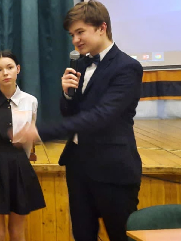 F33539C1-93BB-4CD5-B7A3-4315D4CE1346