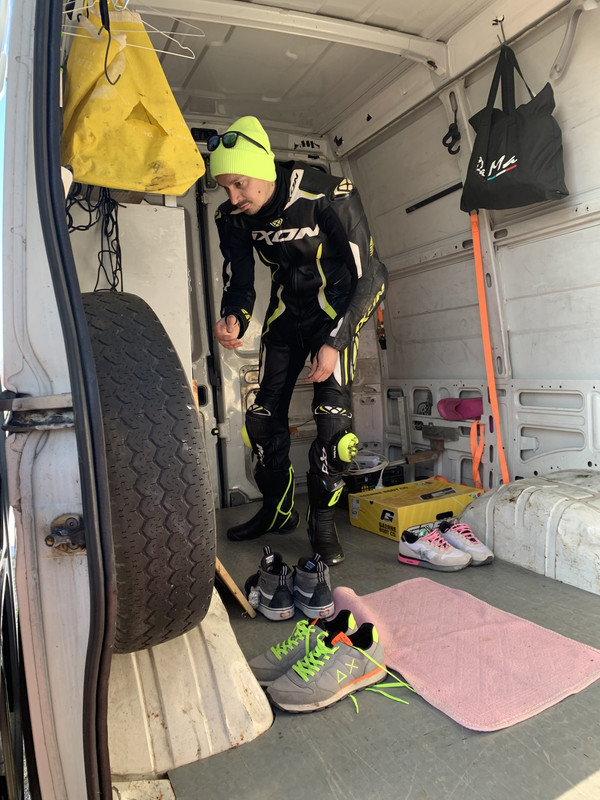 448390C8-0386-4CC8-A30D-C8CDBD03F9D7