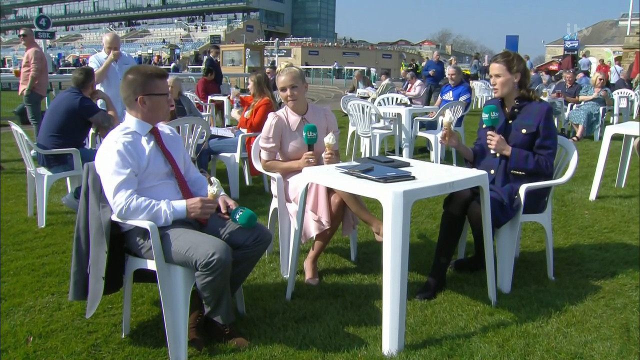ITV Racing Live from Doncaster_20220326_13001600.ts_snapshot_00.03.20.444