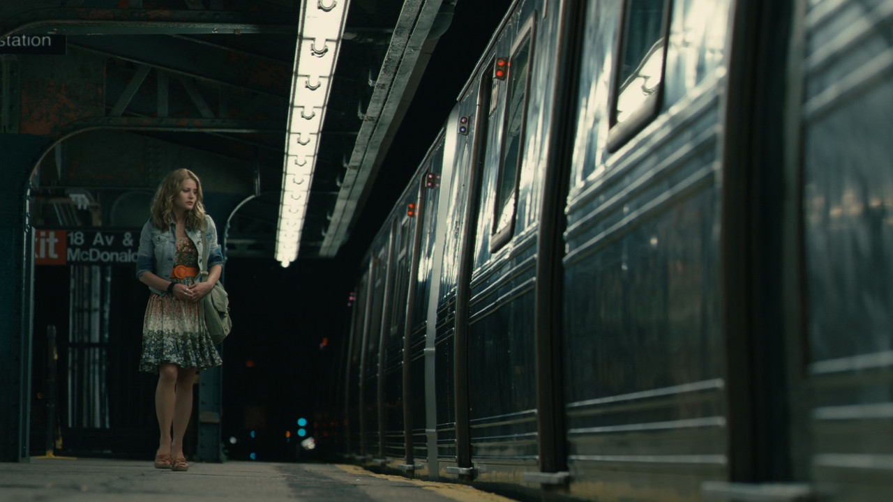 Remember Me (2010).mkv_snapshot_01.45.31_[2018.02.03_02.08.48]